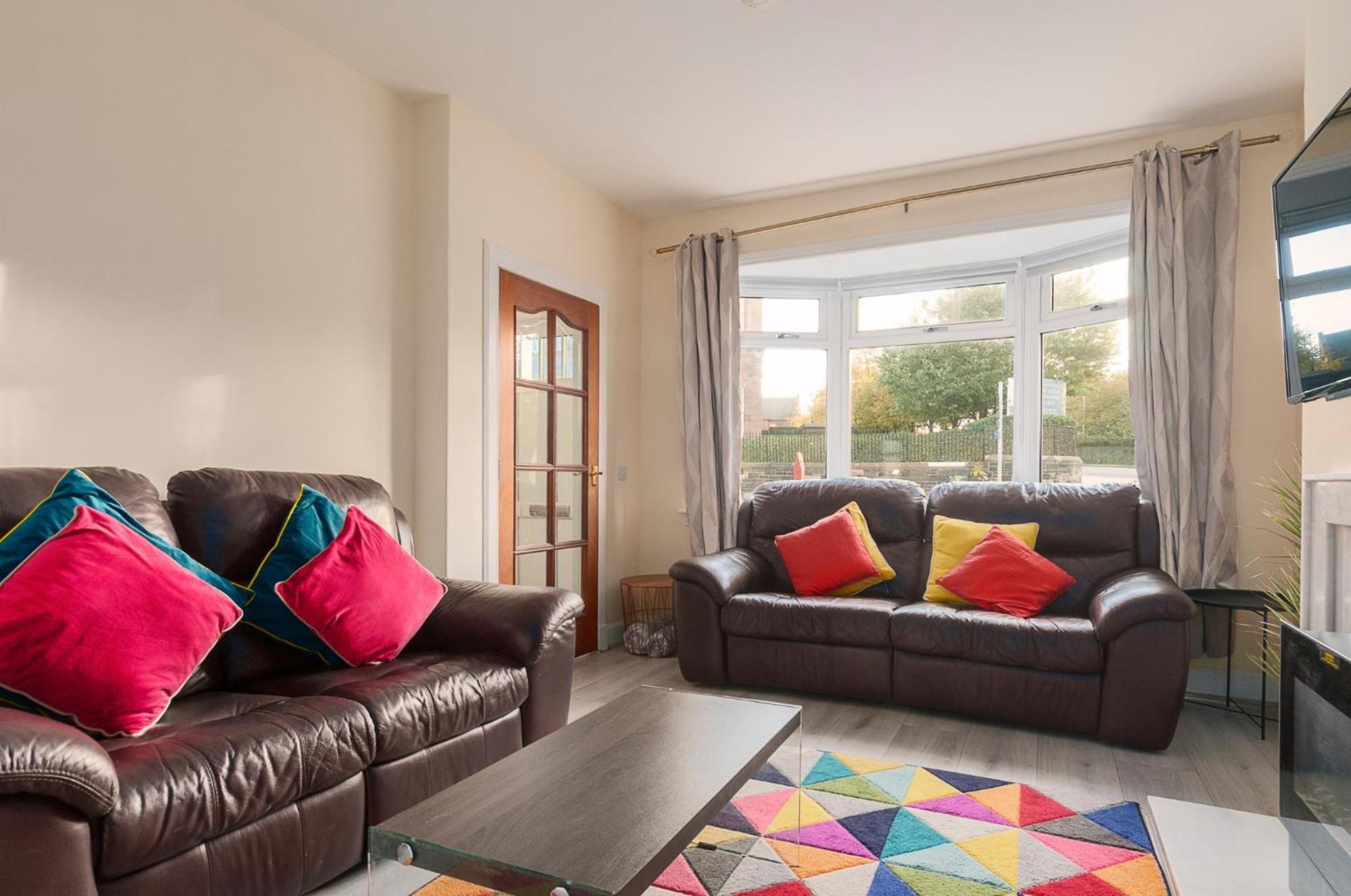 2 Bed Property, Sleeps 5, Free Parking, Near City Centre Edinburgh Eksteriør bilde